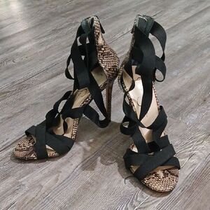 Jessica Simpson JYRA snakeskin print strappy 4.5" heels Sz 7.5 EUC worn once
